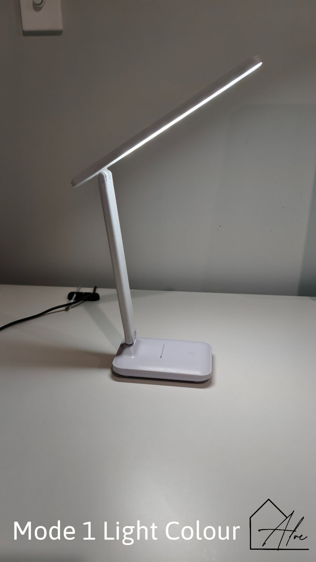 Rechargeable touch desk lamp – compact and portable