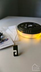 Retractable LED light in garden – solar and battery powered option